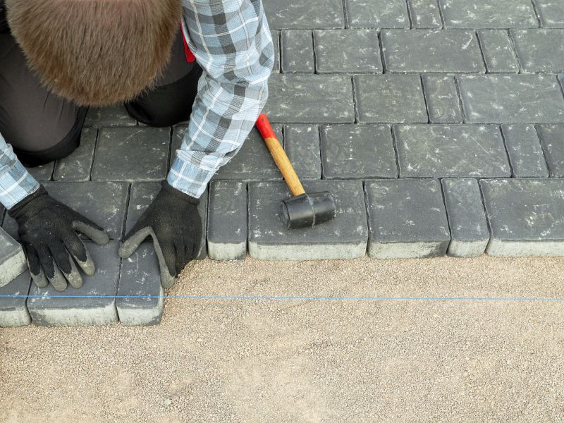 Sealing Pavers