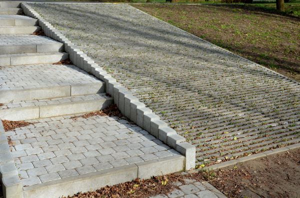 Paver Steps Repair in Hamilton