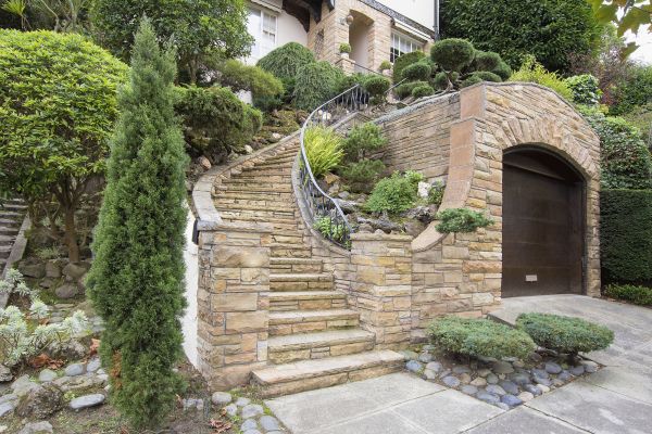 Residential Hardscaping in Hamilton