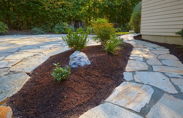 Outdoor Hardscaping in Hamilton