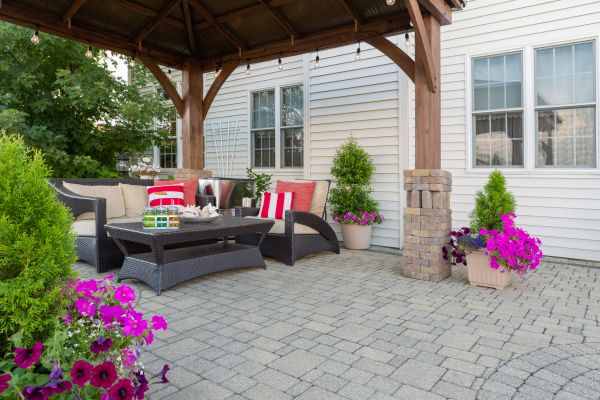 Patio Pavers Construction in Hamilton