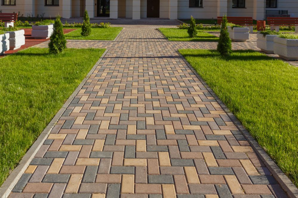 Paver Sidewalk Installation